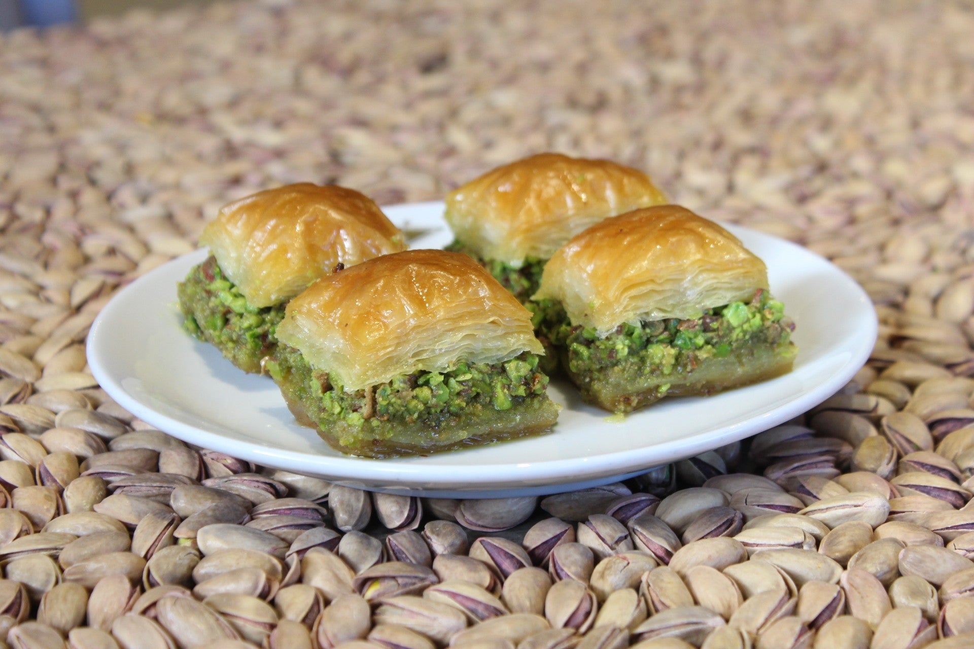 Gaziburma - Classic Pistachio Baklava